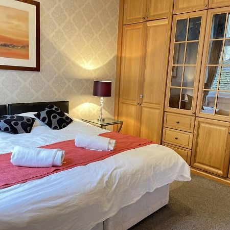 Royal Mile Mansions 2 Bedroom - Edinburgh City Centre 外观 照片