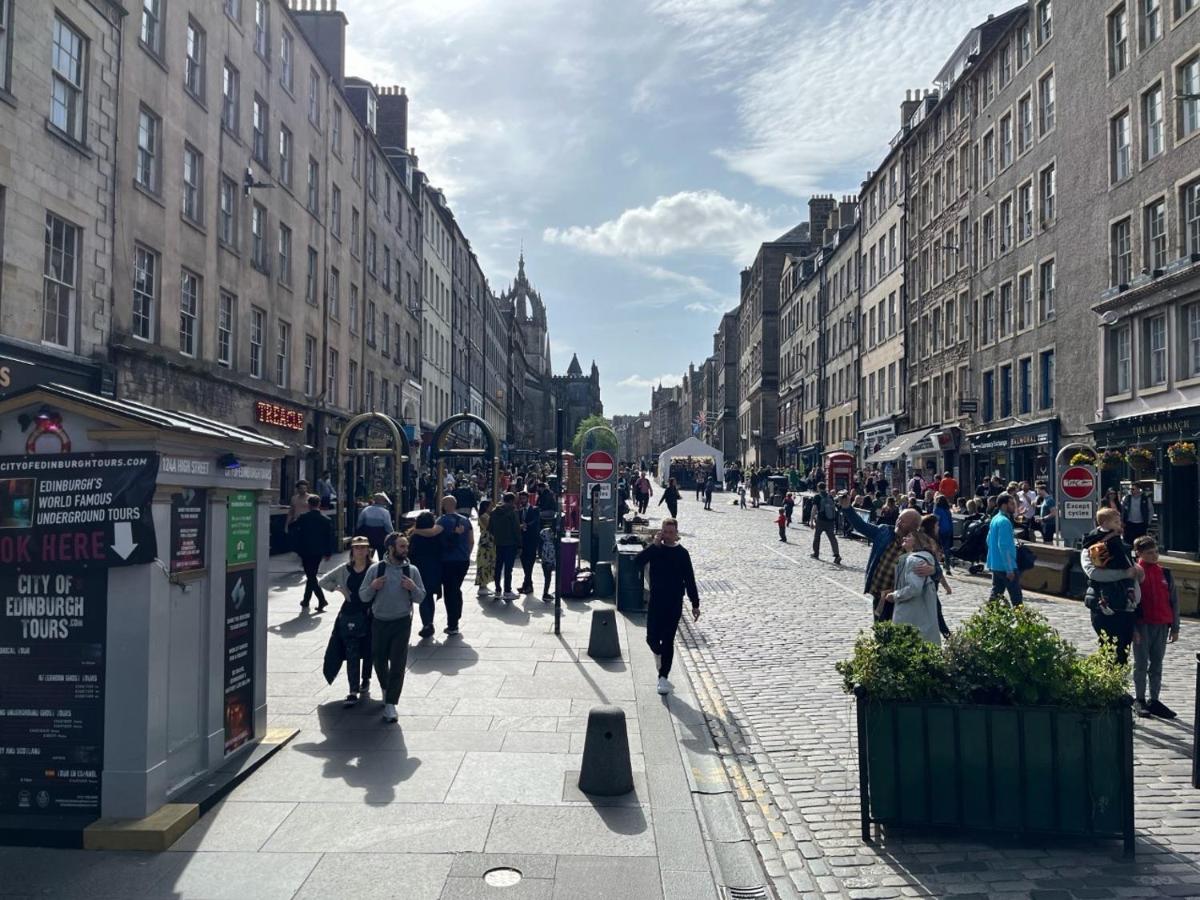 Royal Mile Mansions 2 Bedroom - Edinburgh City Centre 外观 照片