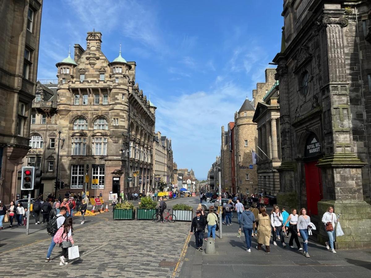 Royal Mile Mansions 2 Bedroom - Edinburgh City Centre 外观 照片